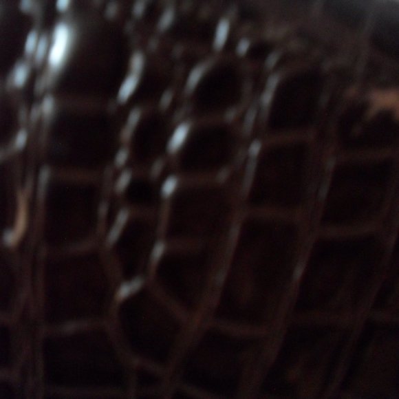 Linear crocodile print hand bag - Picture 4 of 10